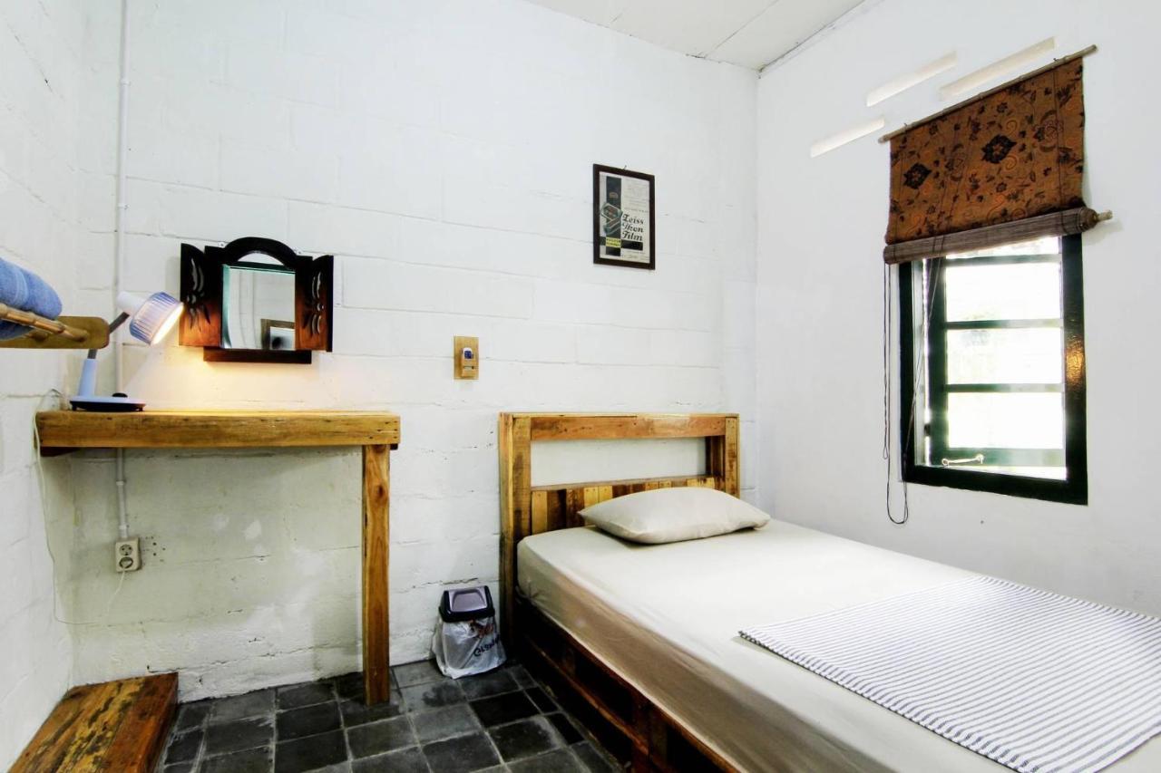 Rumah Kita Bnb Hotell Yogyakarta Exteriör bild